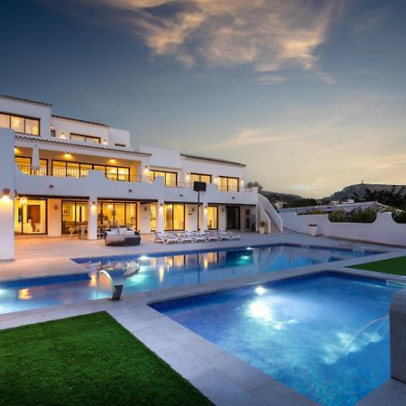 Villa Mar Coral By Abahana Luxe モライラ エクステリア 写真