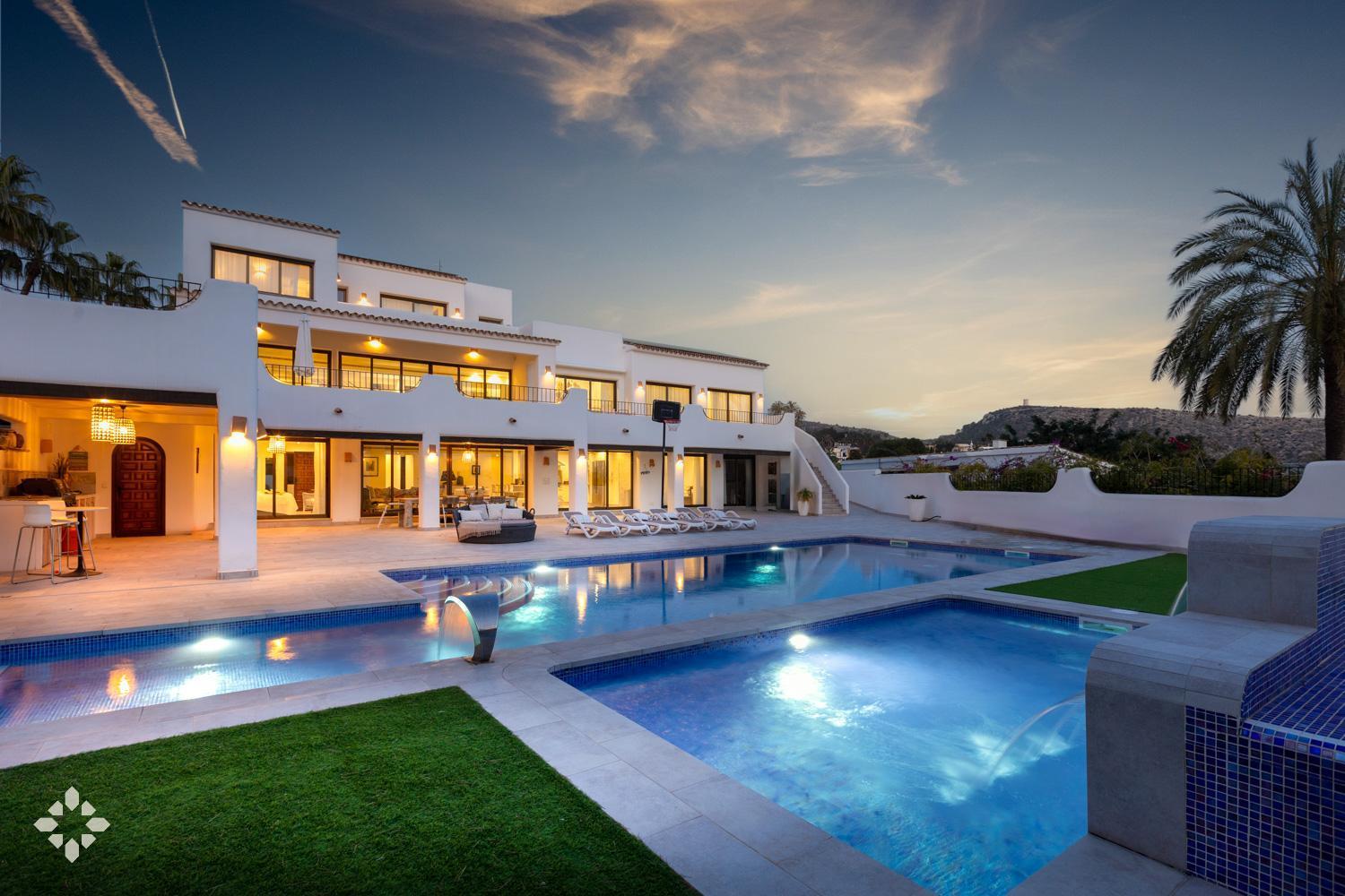Villa Mar Coral By Abahana Luxe モライラ エクステリア 写真